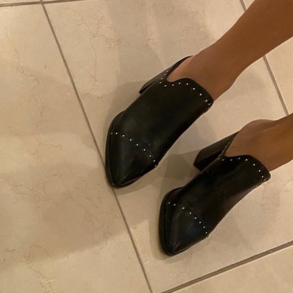 Report Studded Black Mules